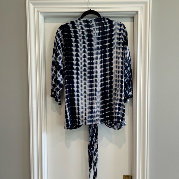 Natural tie dye cover up/tie front shrug. New with tags. One size. - Picture 5 of 6